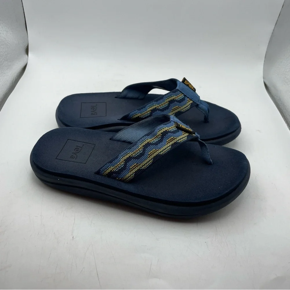 Teva Voya boys blue sandals size 13